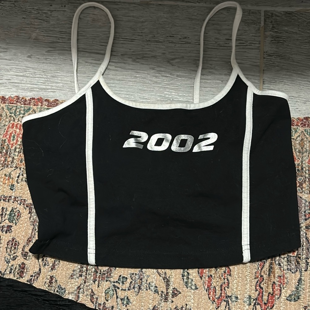 Forever21 Black, white and gray 2002 crop top